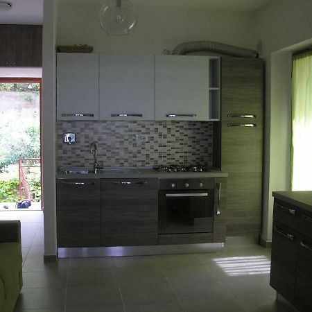 Residence I Pini กาโปลิเวรี ภายนอก รูปภาพ