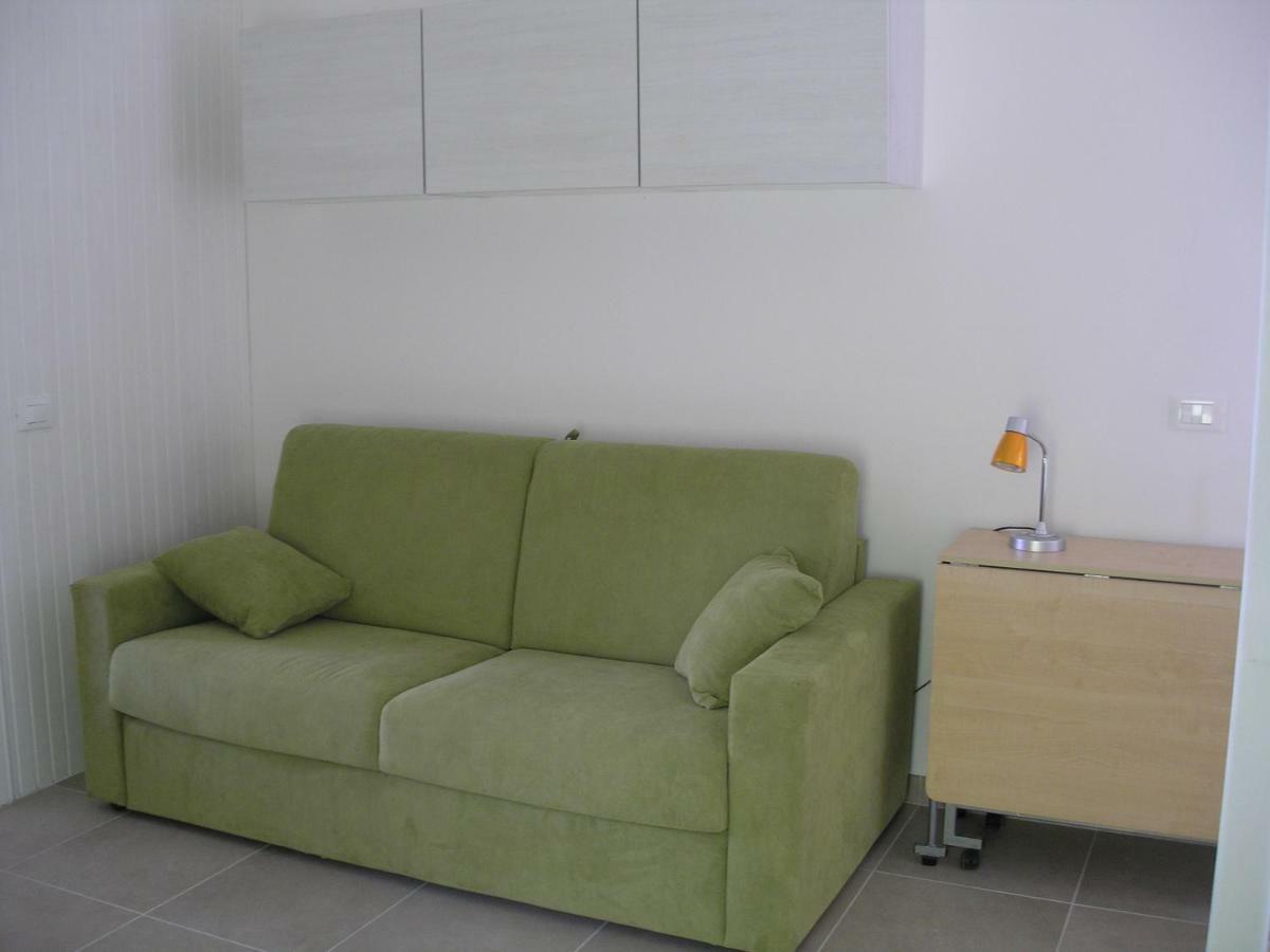Residence I Pini กาโปลิเวรี ภายนอก รูปภาพ